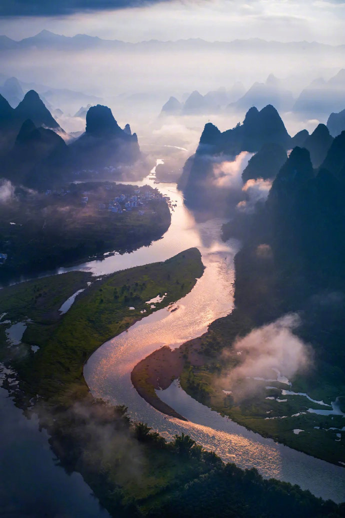 南疆碧波中的广西风情,一位作家的时光足迹